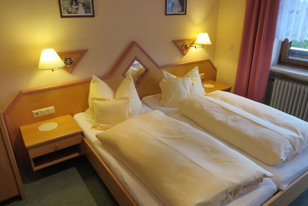 Kolmsteiner Hof Hotel Neukirchen beim Heiligen Blut Bagian luar foto