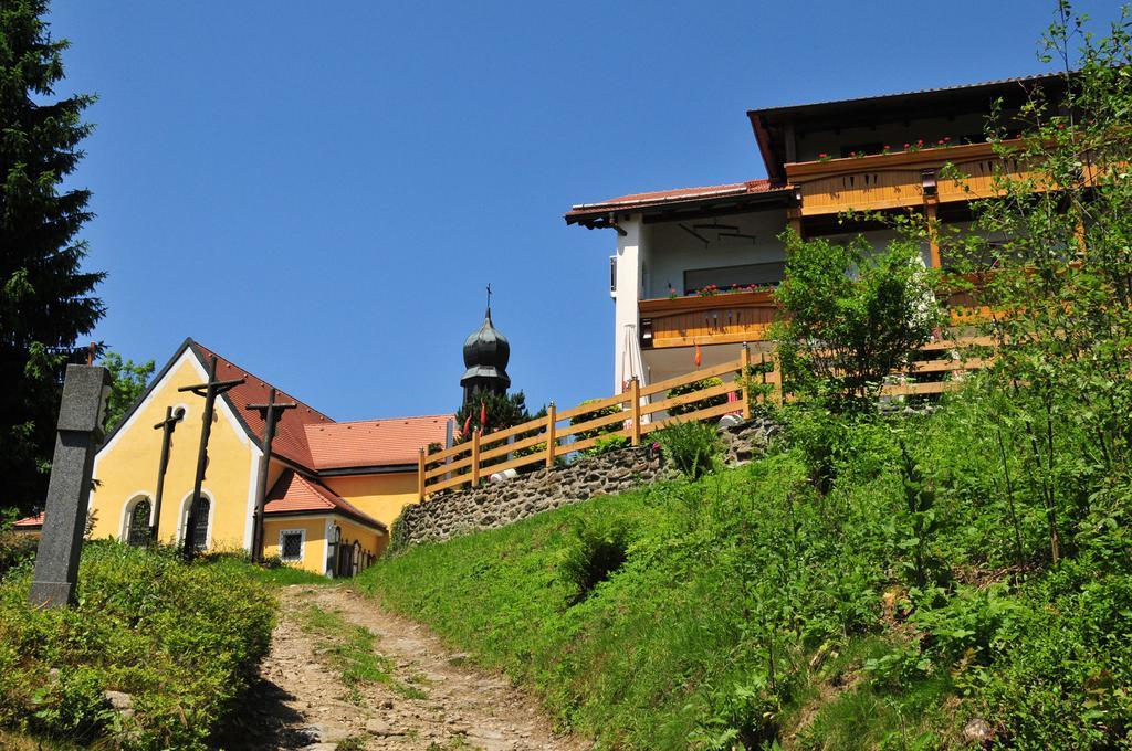 Kolmsteiner Hof Hotel Neukirchen beim Heiligen Blut Bagian luar foto